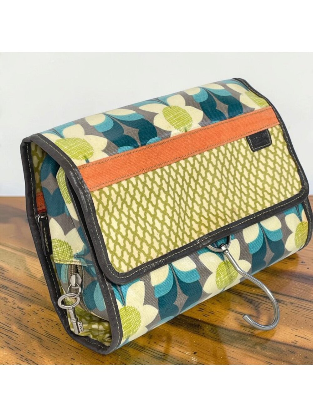 FOSSIL Key-Per Retro Floral Hanging Travel Toiletry Bag Organizer Green Orange